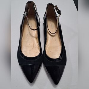 Ivanka Trump Luana Black Patent Leather Shoe    Size 9M